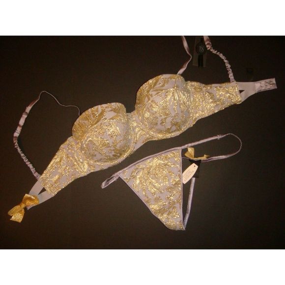 Victoria's Secret DESIGNER COLLECTION 32C,34D BRA SET Lilac Purple GOLD Jacquard